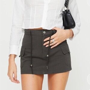 Princess Polly Y2K Inspired Utility Street Cargo Mini Skirt  Gray BNWT Size 6